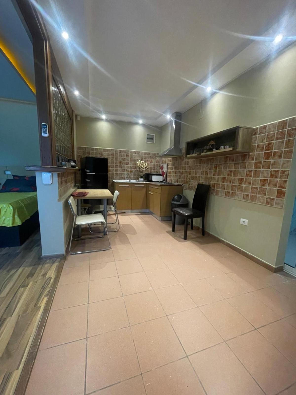 Apartment Garsoniera Ioana Jupiter